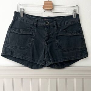 Y2K UNIONBAY Women's Size 9 Charcoal Cargo Shorts